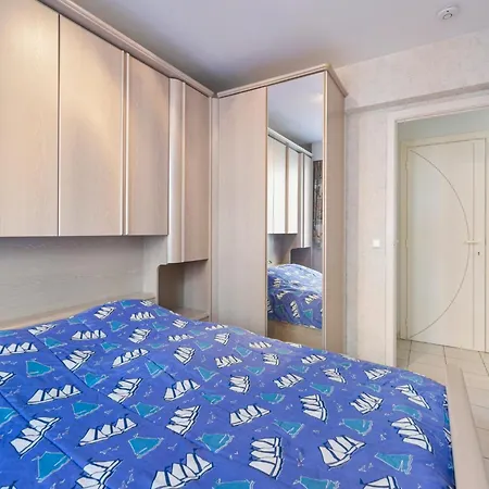 In With Marina Views Apartment Blankenberge